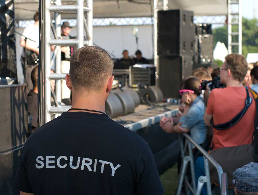 how to become a security guard