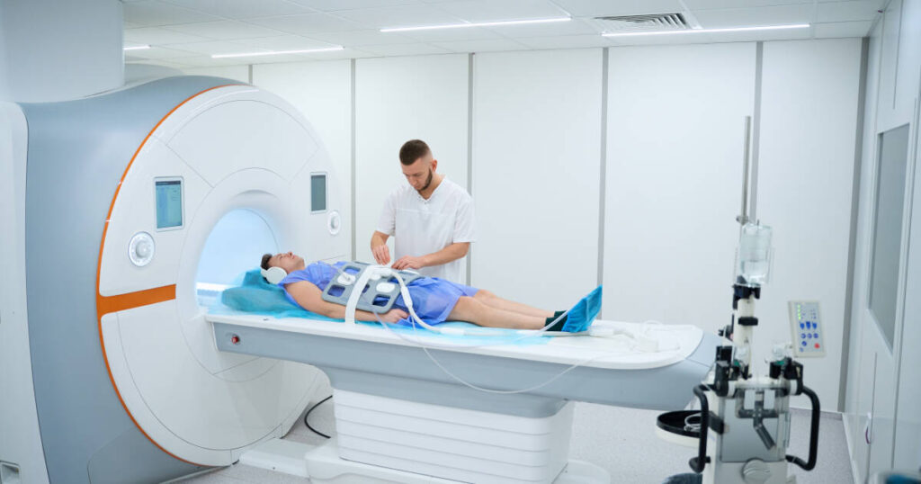 What does an MRI Technologist do How to Become an MRI Tech