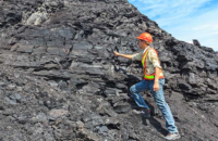 become a geological engineer