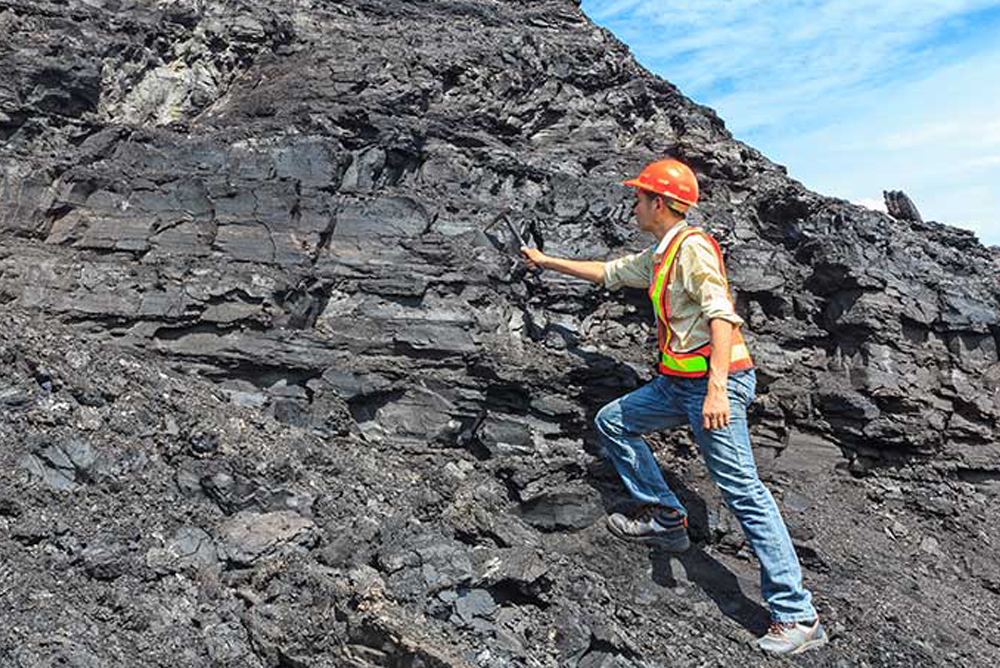 What is a Geological Engineer and How to become a Mining Engineer