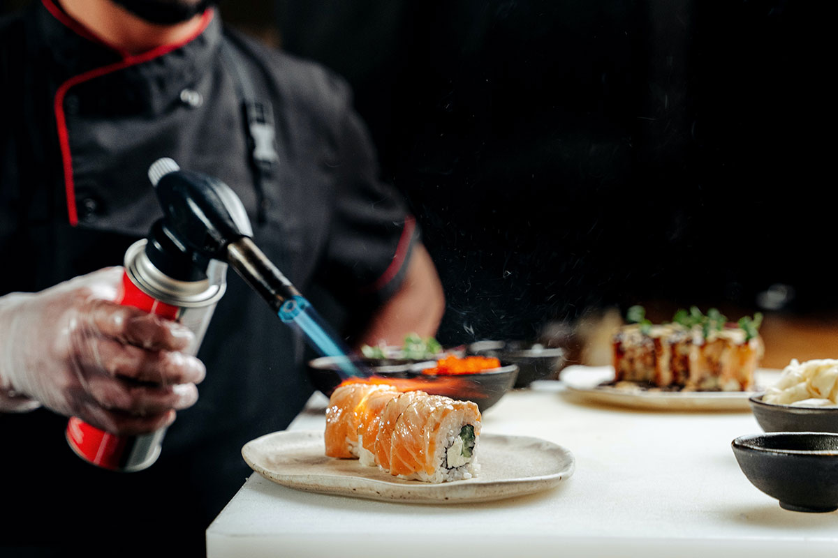 What does an Itamae Sushi Chef do? How to Become a Sushi Chef Itamae